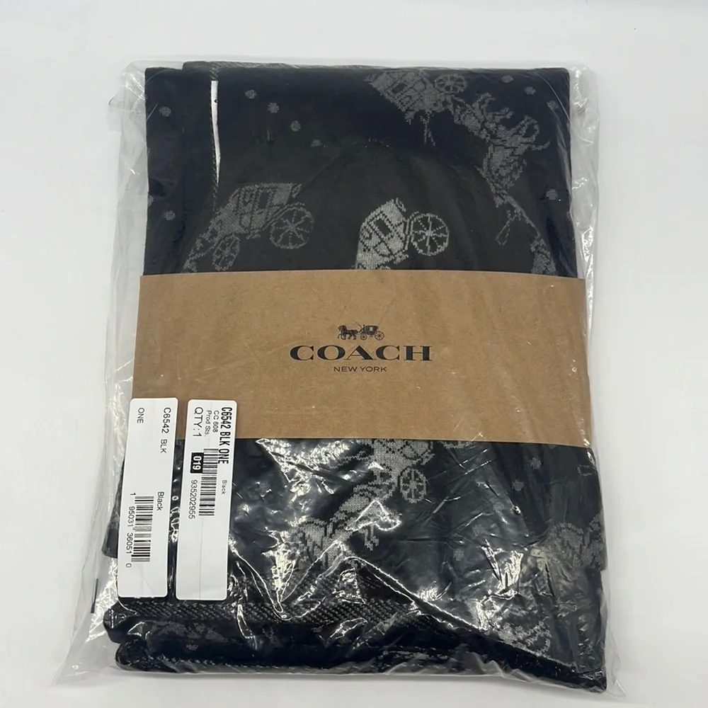Coach Horse And Carriage Hat And Scarf Set Black/Grey